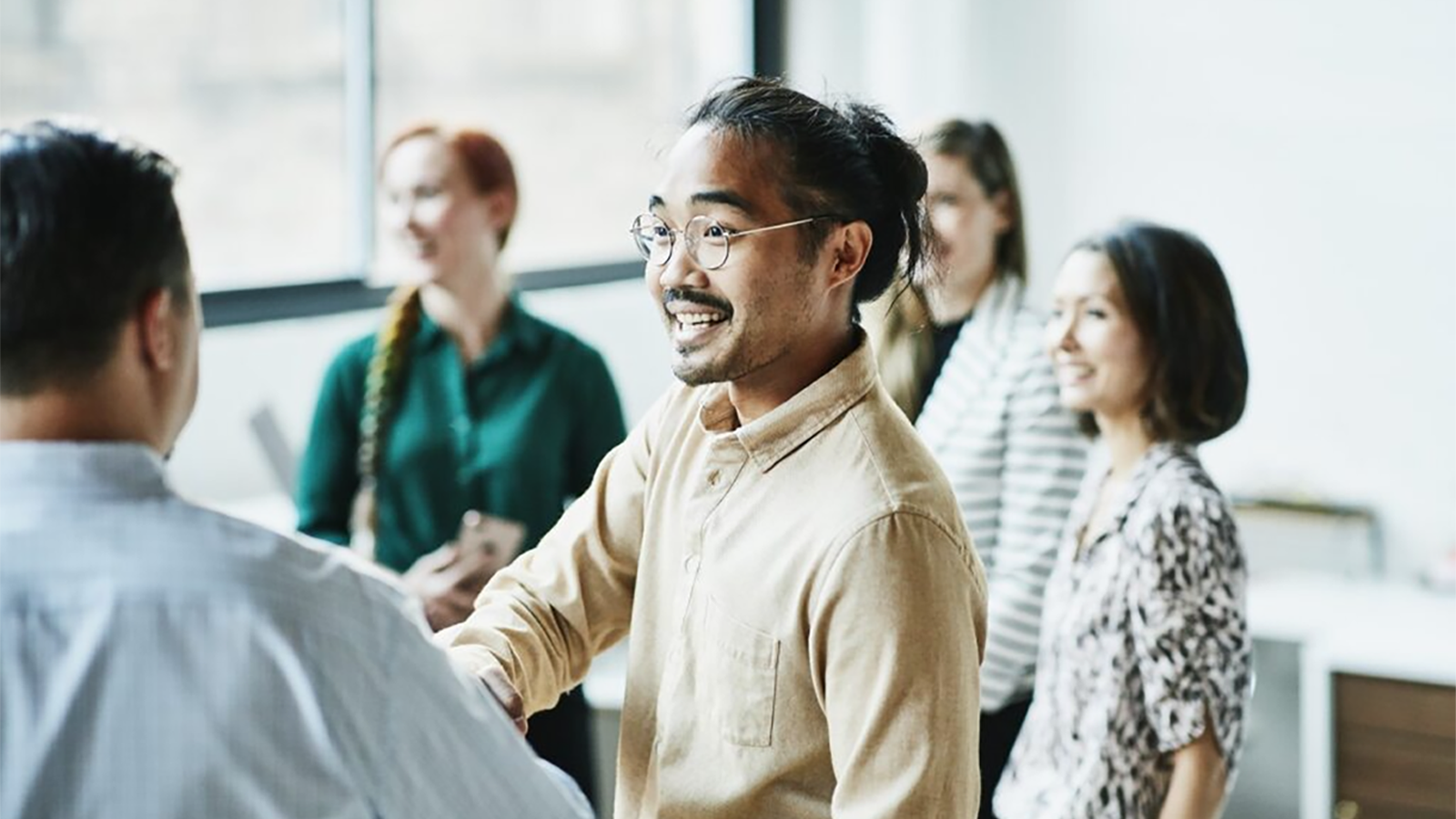 People meeting to collaborate on a project