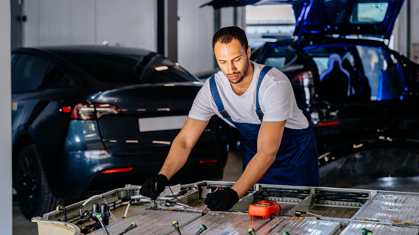 automotive electronics repair certificate