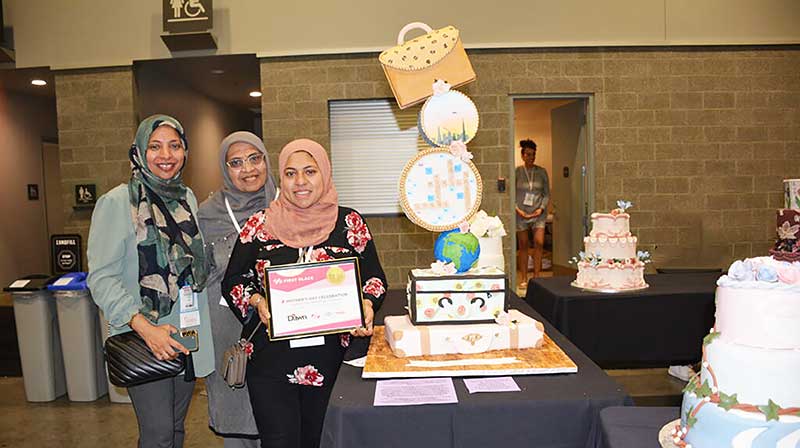 Baking student Maliha Khaku with family